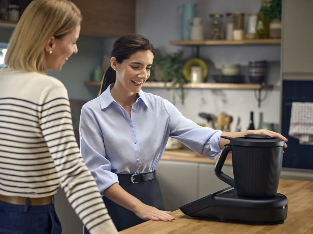 Vorwerk Gruppe Our advisor model TM7